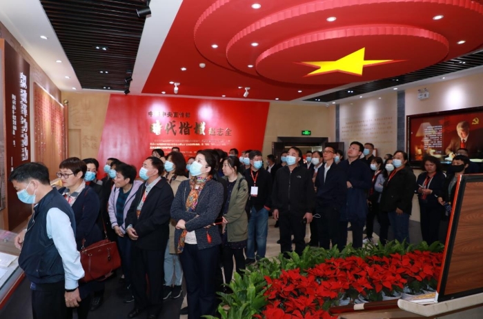 图为活动现场。 图为活动现场。