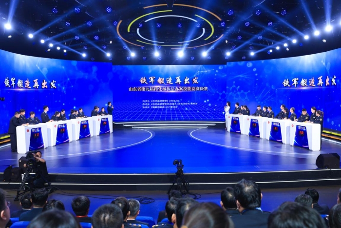 图为团体决赛现场。 图为团体决赛现场。