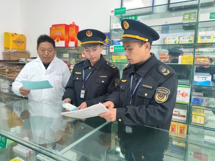 南丰加强“三小”经营使用单位治理2